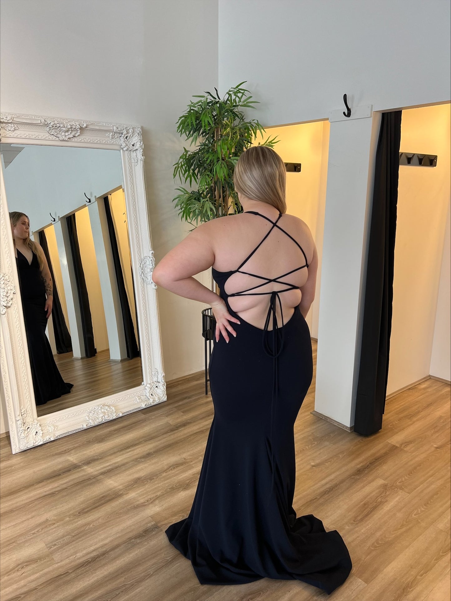 Kelly Gown Navy