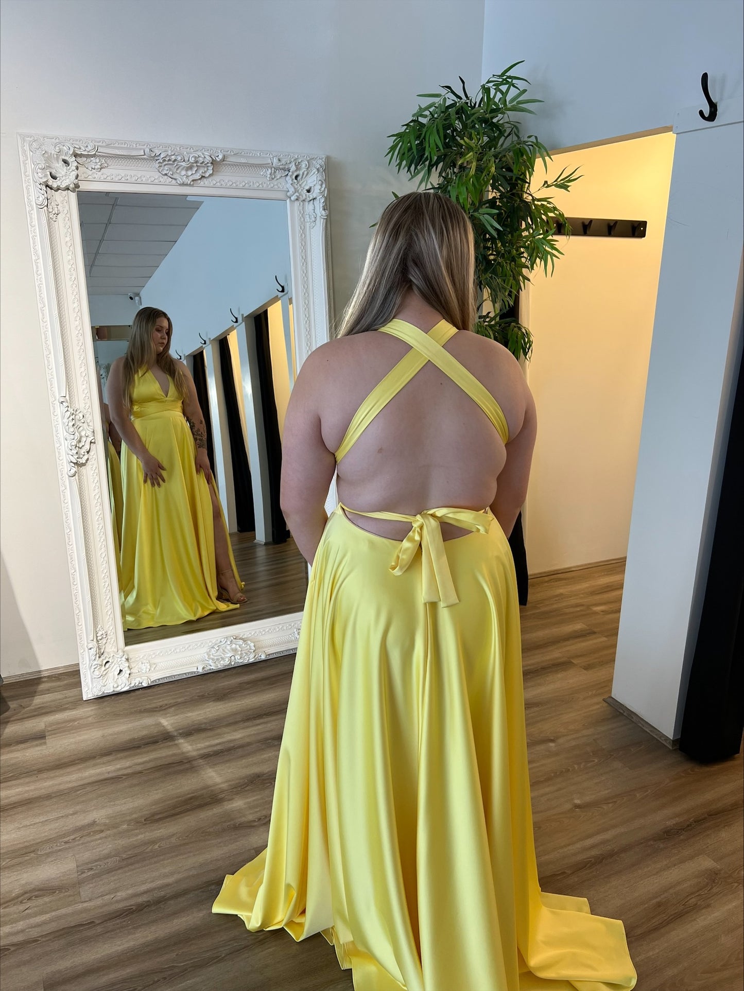 Lara Gown Yellow