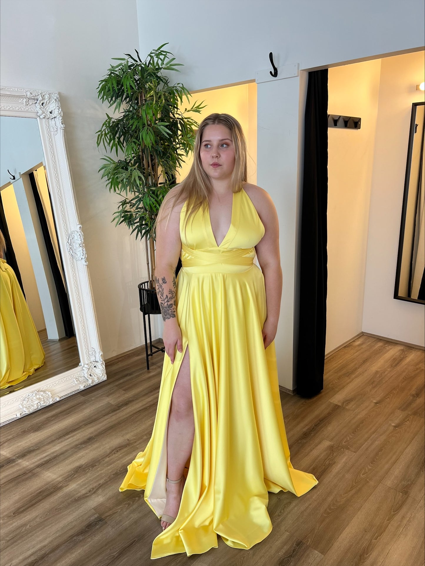 Lara Gown Yellow