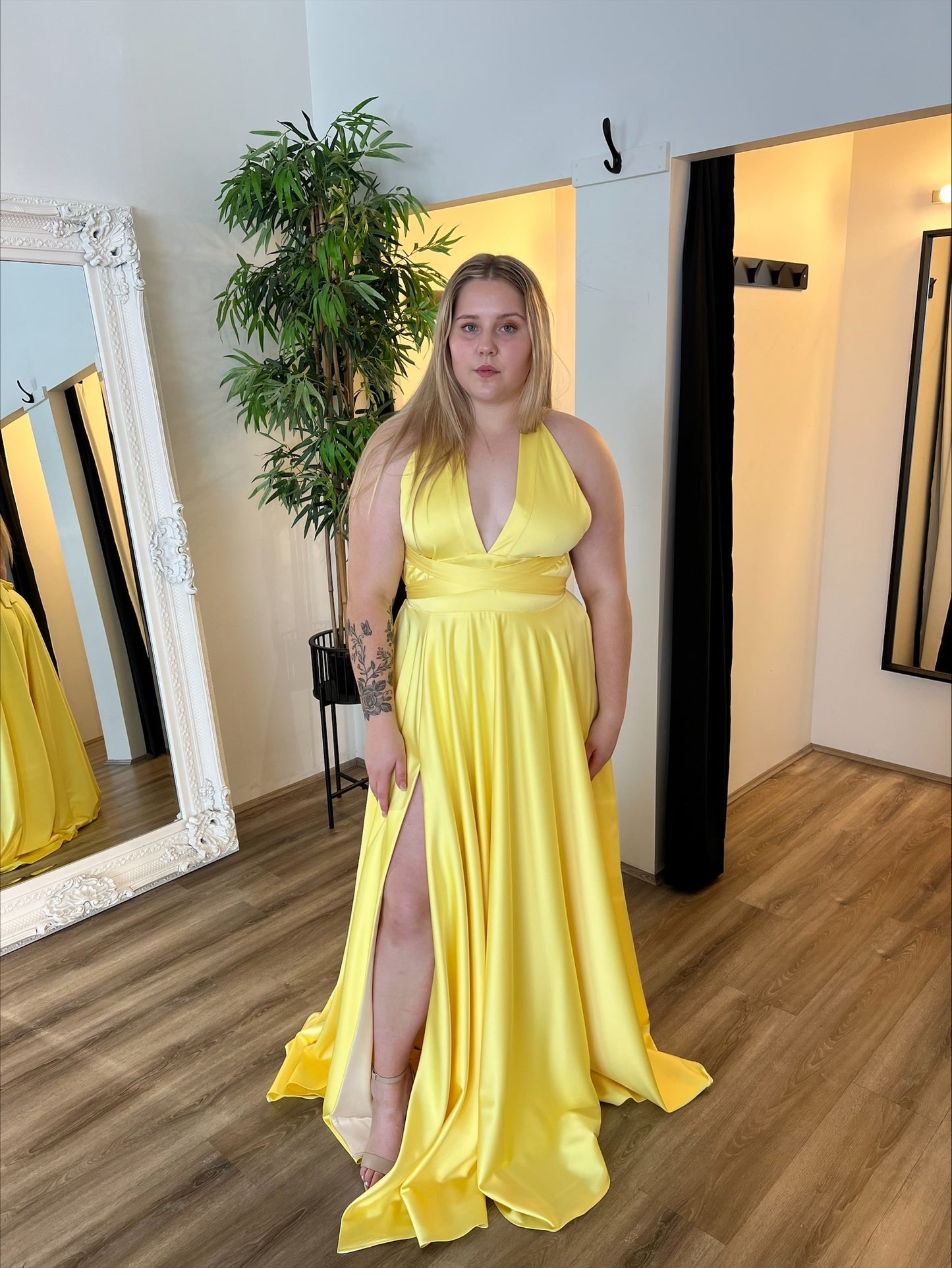 Lara Gown Yellow