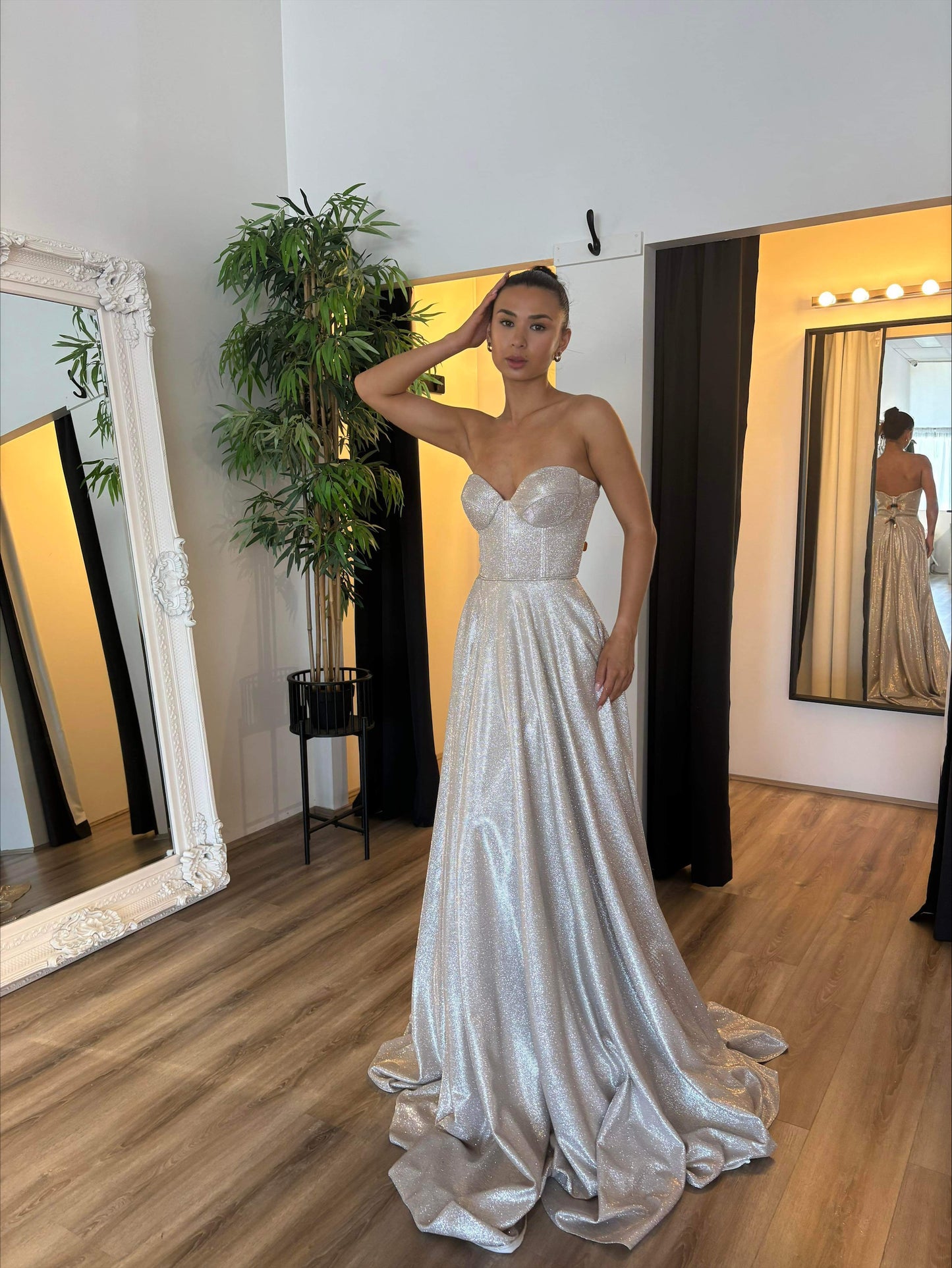 Madeleine Gown Champagne