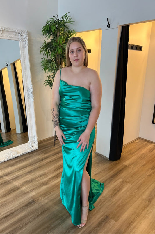 Scarlett Gown Emerald Green